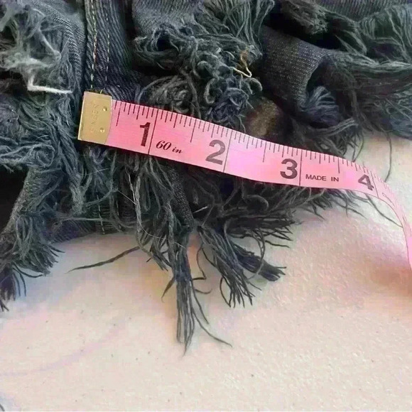 VTG 90s LEVI'S Orange Tab High Rise Black Denim Shorts 31” Waist - Picture 5 of 8